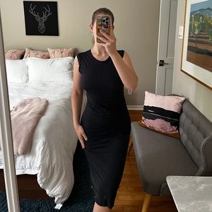 Sleek bodycon midi dress